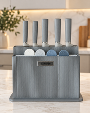Charger l'image dans la galerie, Ensemble de couteaux et de planches à découper Schafer avec support