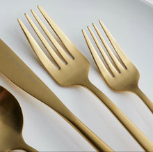 Charger l&#39;image dans la galerie, Karaca Ensemble d&#39;ustensiles de table 60 pièces KARACA JUPITER GOLD MATTTE